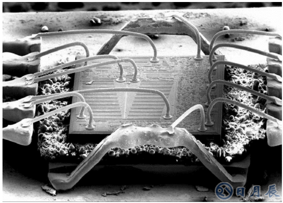 如何在擁擠的電路板上實(shí)現(xiàn)低EMI的高效電源設(shè)計(jì)？